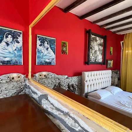 Otel 